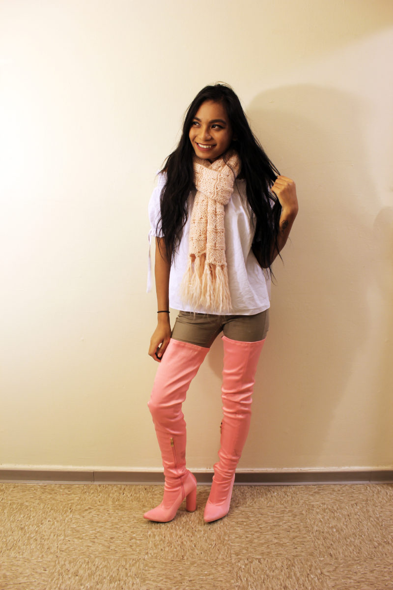 Styling-Pink-Thigh-Highs-Fall-Style-Blogger-LINDATENCHITRAN-1-1616x1080