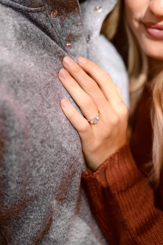 Ways To Tell Which Diamond Ring Is The One For Her