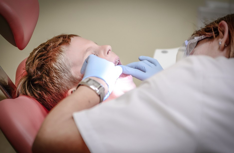 Tips For Taking Fearful Children To The Dentist